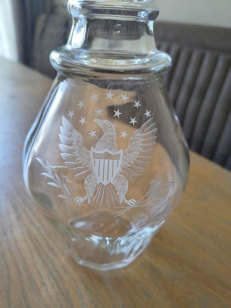 Vintage Glazen Karaf met Amerikaanse Adelaar Gravure, Ophalen of Verzenden