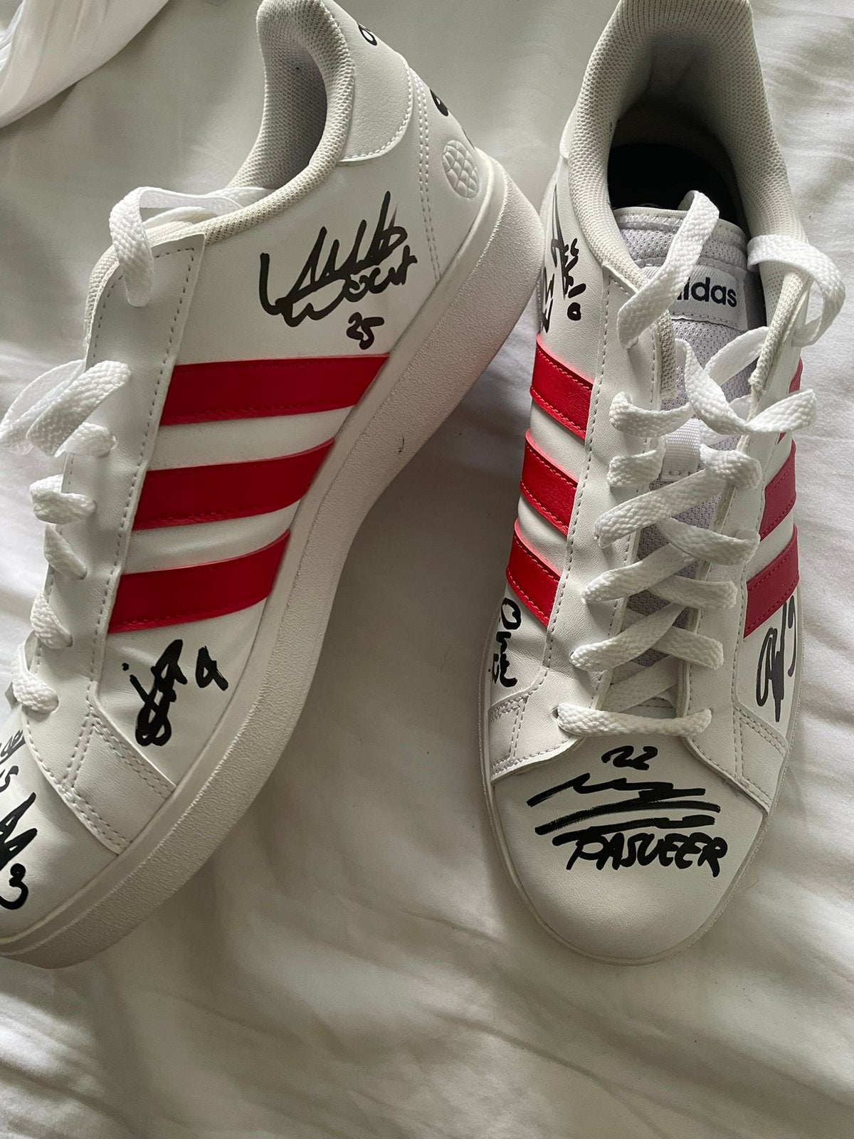 Ajax schoenen gesigneerd door elftal, Ophalen of Verzenden, Nieuw, Ajax, Shirt