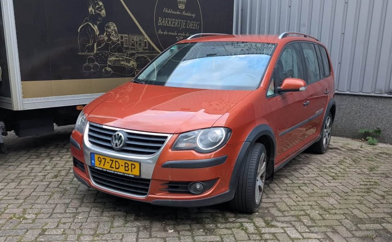 Cross touran dsg (met beetje werk), Automaat, Particulier, Navigatiesysteem, Touran