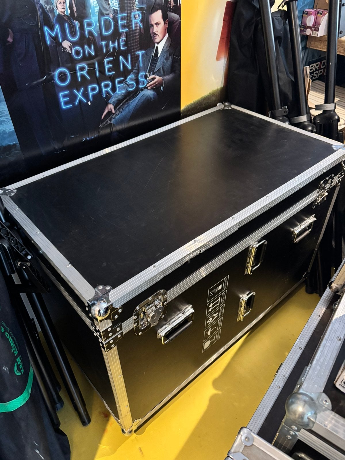 Flightcase op wielen (108cm x 61cm x 79cm), Muziek en Instrumenten, Ophalen, Zo goed als nieuw, Overige instrumenten, Flightcase