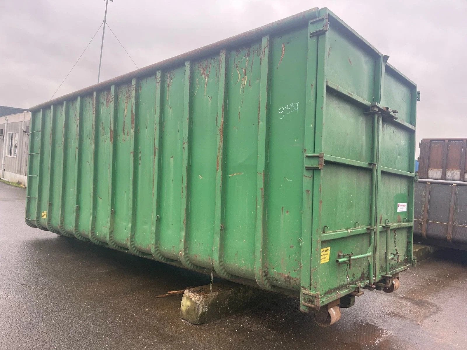 VERNOOY AFZETCONTAINER 30M3 9337