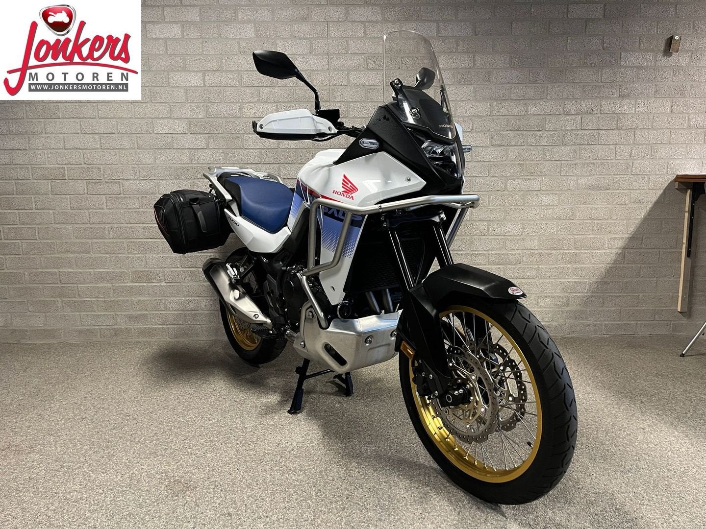 HONDA XL 750 TRANSALP (bj 2023), 2 cilinders, HONDA, Motorrijbewijs A, Bedrijf