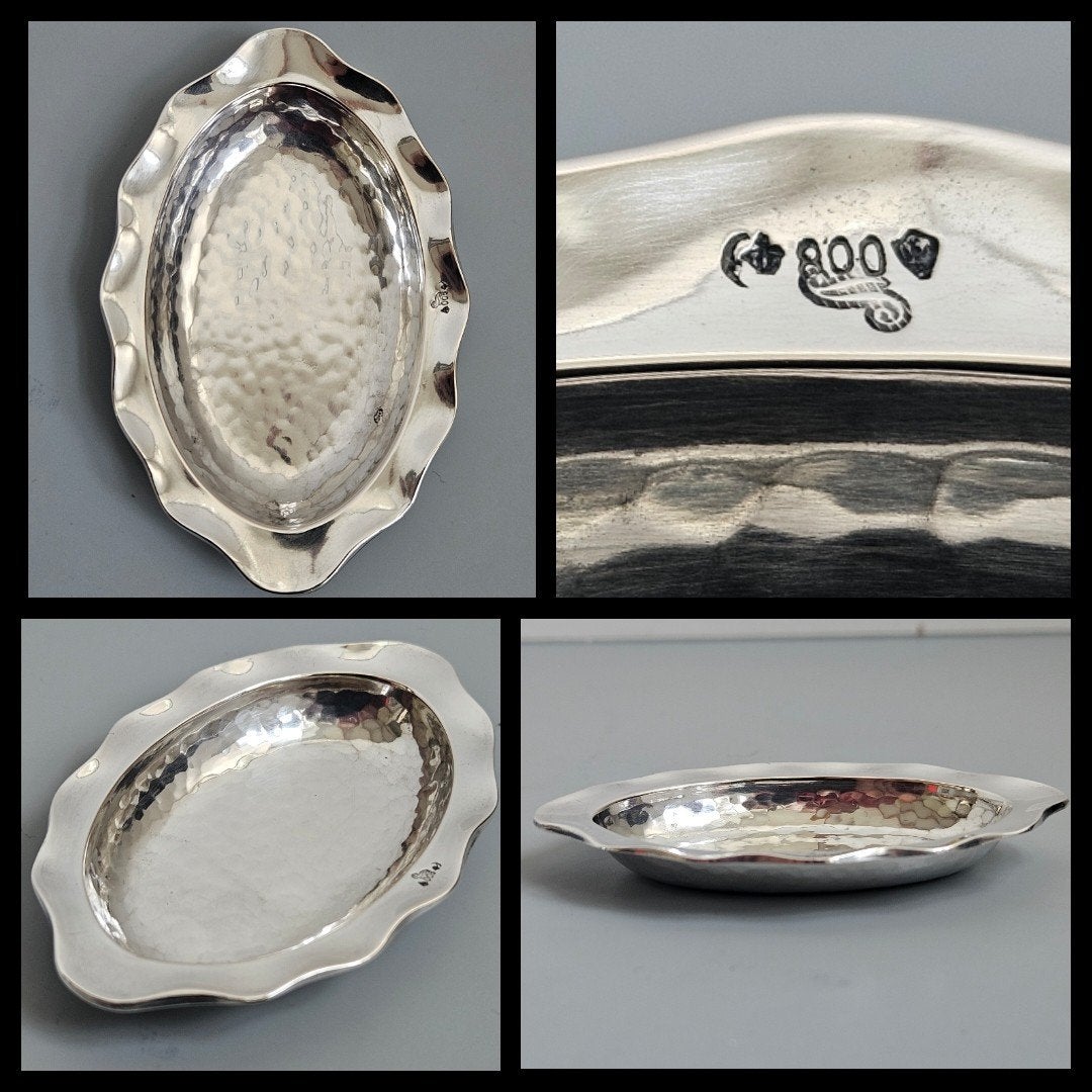antiek zilver,  gehamerd zilveren schaaltje geschulpte rand, Ophalen of Verzenden, Zilver