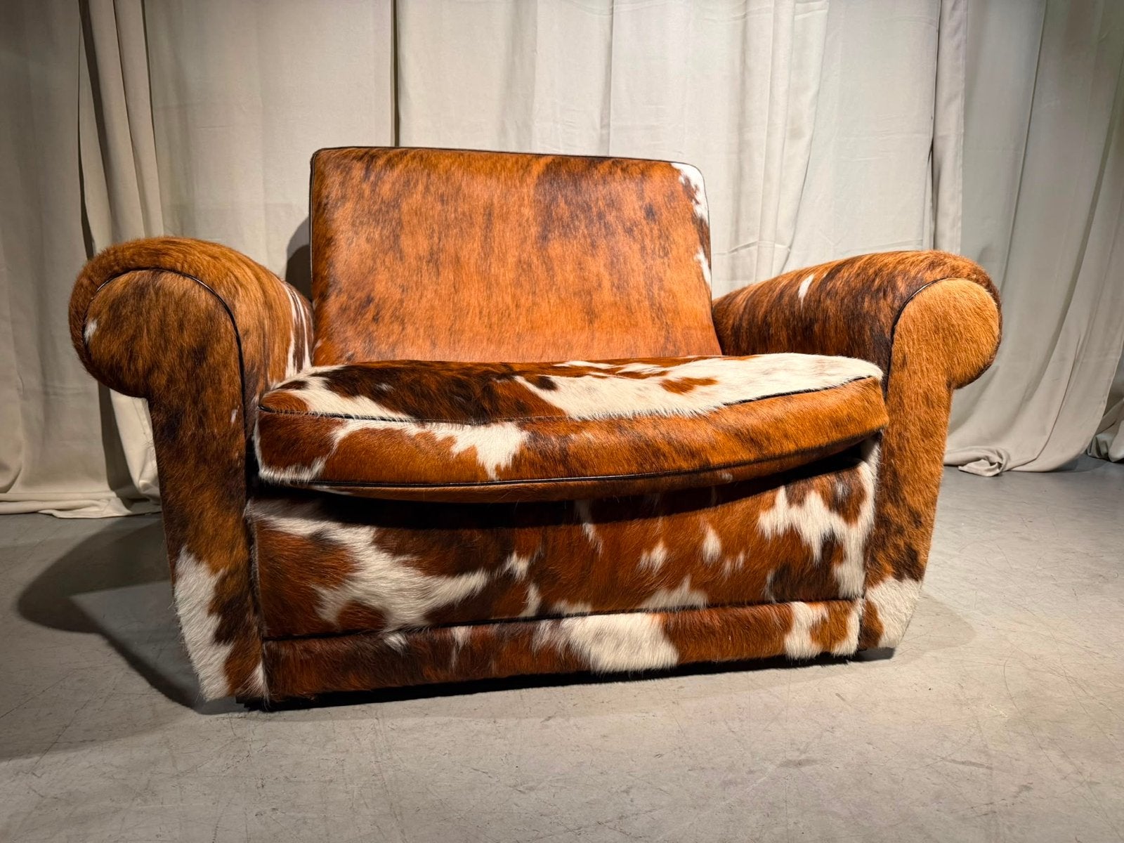 Originele Baxter Koeienhuid Loveseat, Huis en Inrichting, Stoelen, Gebruikt, Bruin, Leer, Baxter