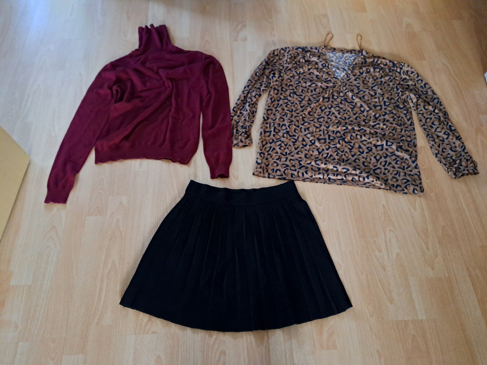 rok met shirt, Ophalen of Verzenden, Zo goed als nieuw, Maat 38/40 (M)