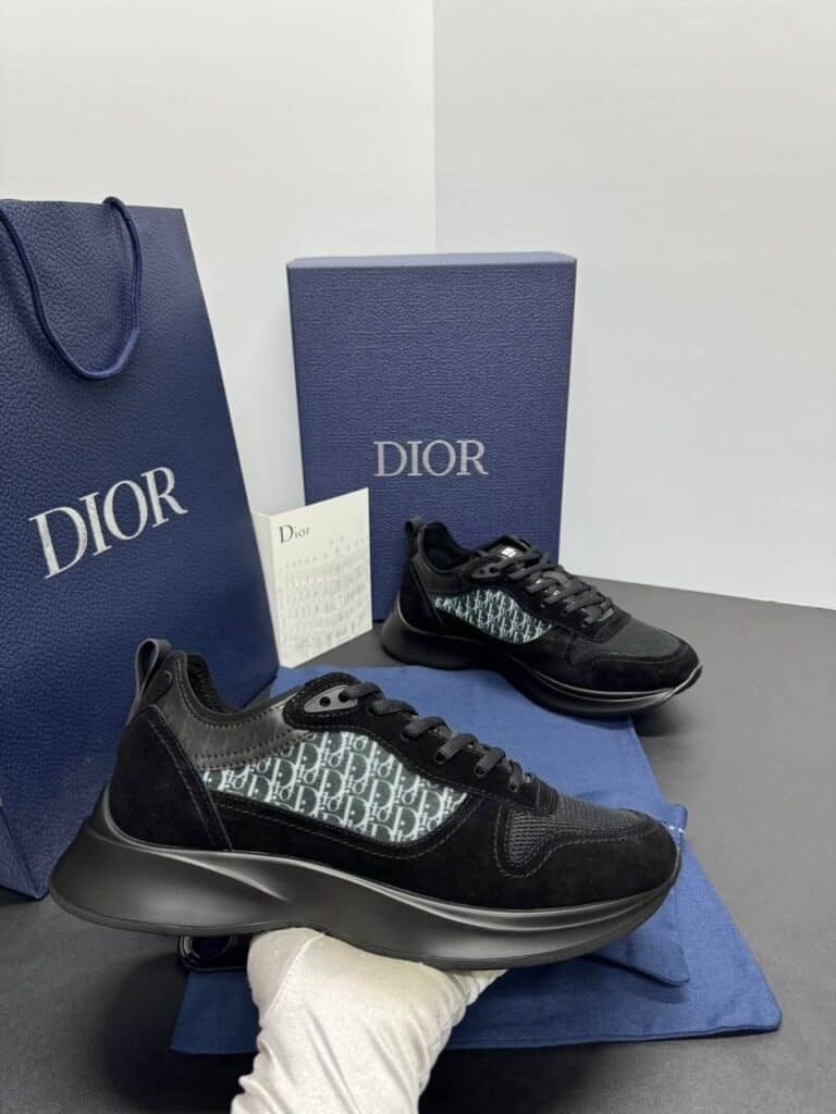 Dior B25, Ophalen of Verzenden