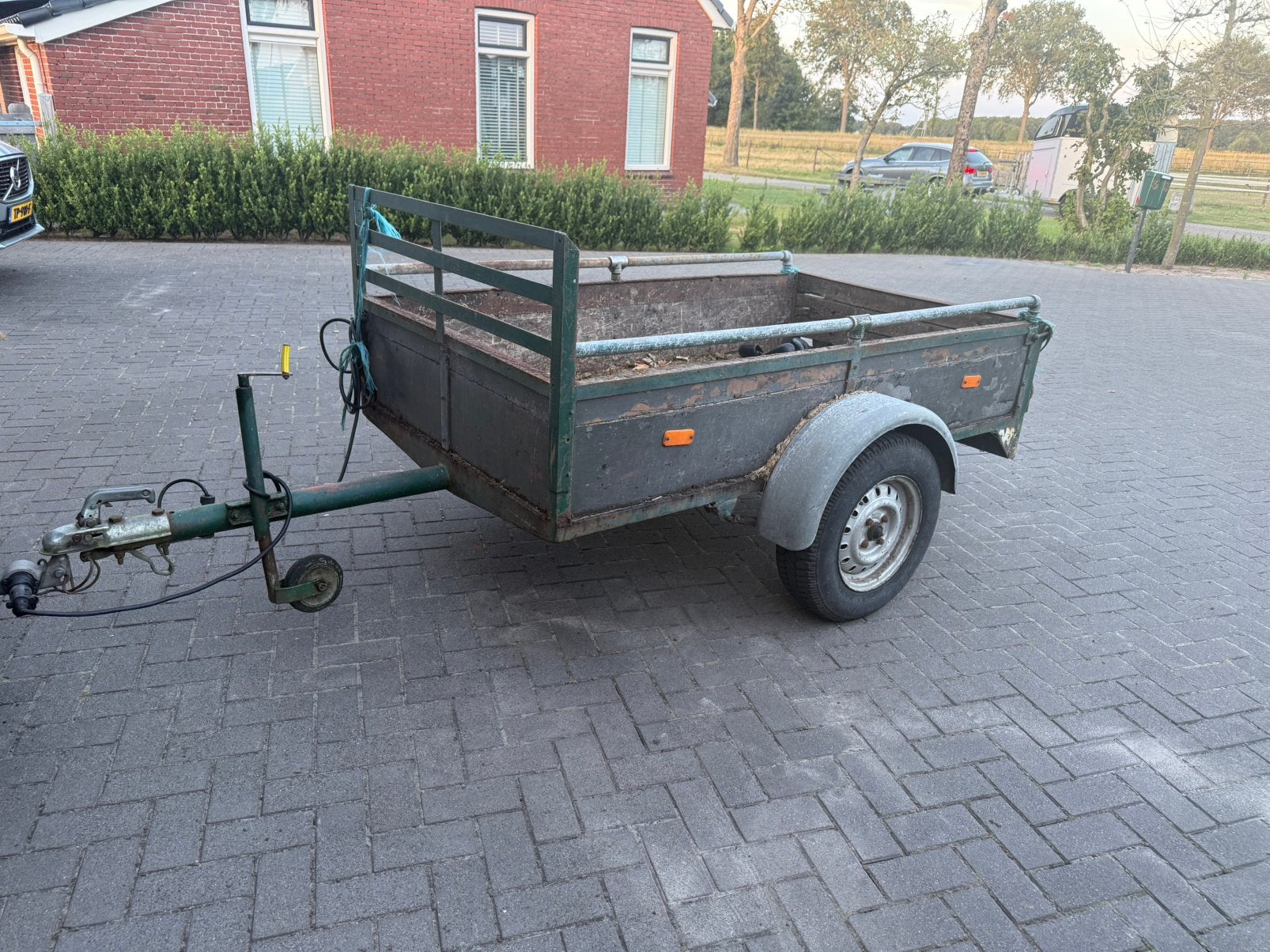 Aanhangwagen, Ophalen, Gebruikt