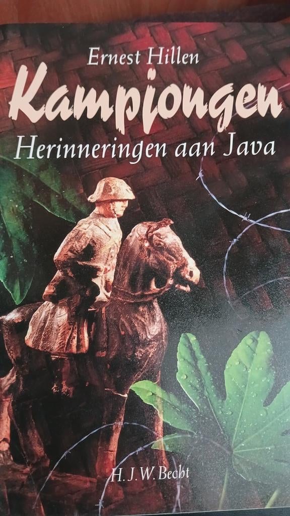 E. Hillen - Kampjongen, Ophalen of Verzenden, Zo goed als nieuw, E. Hillen