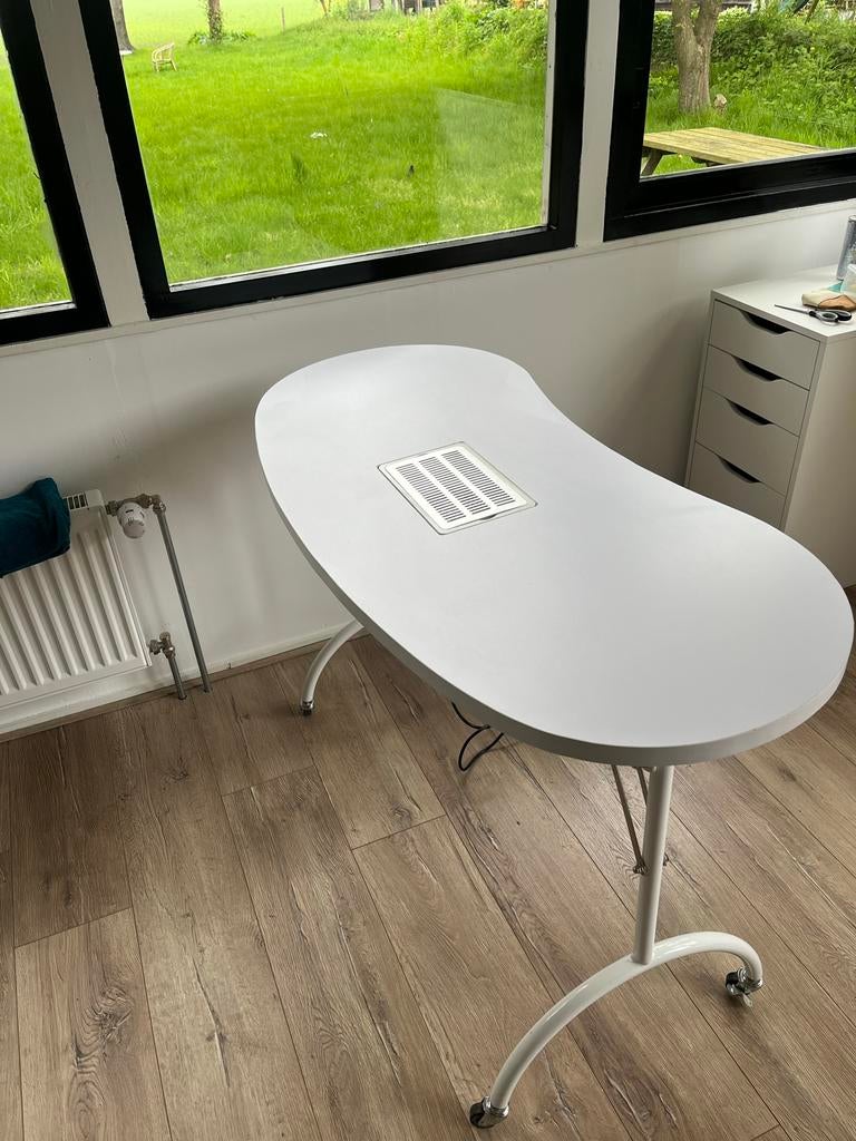 Nageltafel met afzuiging, Ophalen of Verzenden, Gebruikt