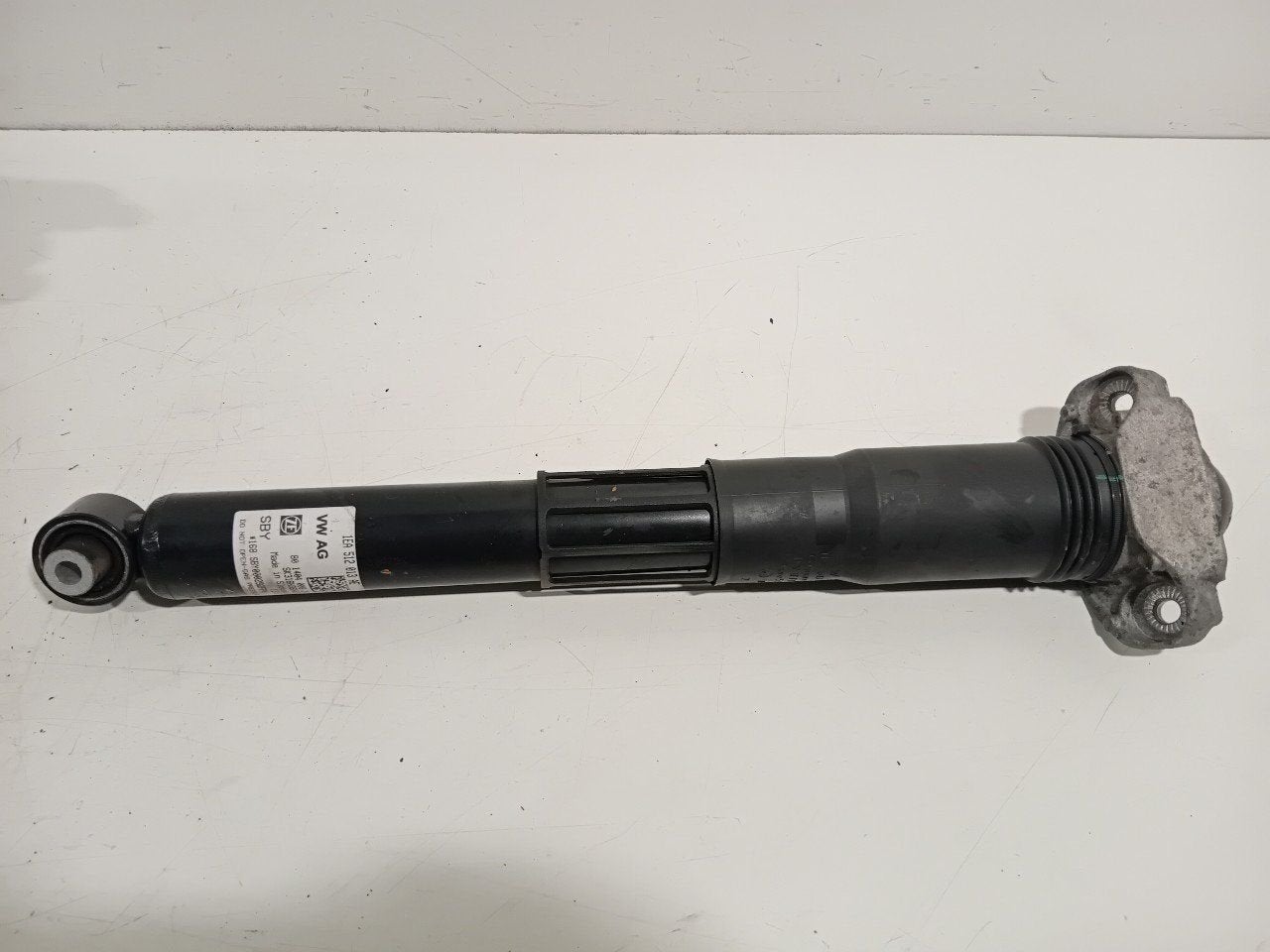 Schokbreker rechts achter Skoda Enyaq, Onderdelen@venauto.nl, Van der Ven Autorecycling B.V., Gebruikt, Ettenseweg 76, 4706 PB Roosendaal, The Netherlands