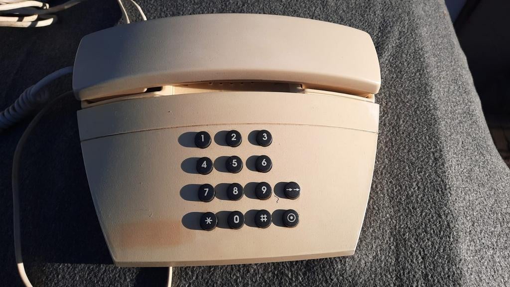 Jaren '80 Telefoon met originele handleiding, Telecommunicatie, Ophalen of Verzenden, Niet werkend