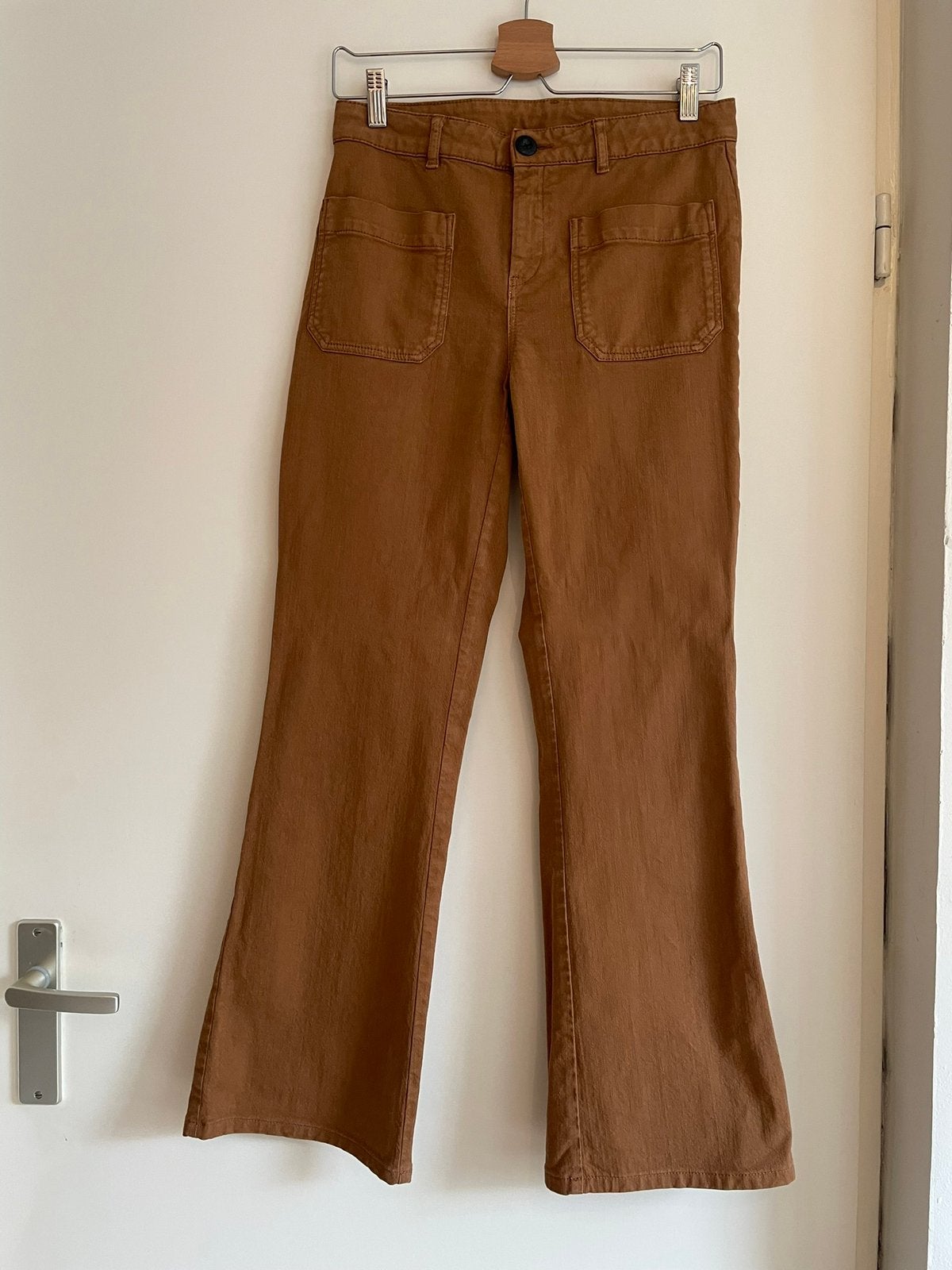Leon & Harper cognac bruine broek maat 38, Kleding | Dames, Maat 38/40 (M), Bruin, Ophalen of Verzenden, Zo goed als nieuw