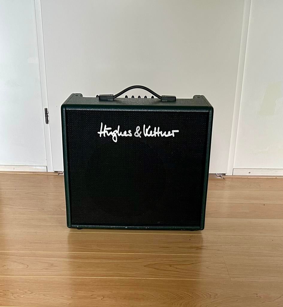 Hughes & Kettner Montana akoestische gitaar amp, Ophalen, Zo goed als nieuw, Gitaar, 50 tot 100 watt