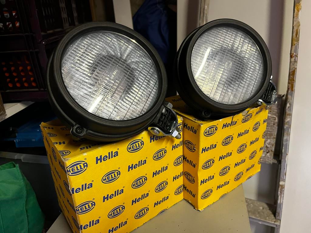 2x Hella werklamp H3 (nieuw) – Torero 5760 – scherpe prijs, Ophalen of Verzenden, Nieuw, Universele onderdelen
