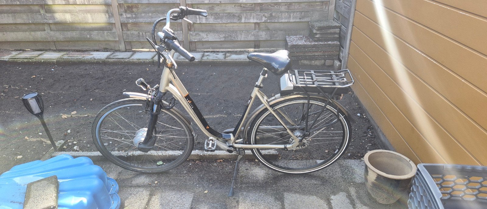 sparta e-motion c3 met nieuwe accu (3 maanden gebruikt), Ophalen, Gebruikt, 50 km per accu of meer, Sparta