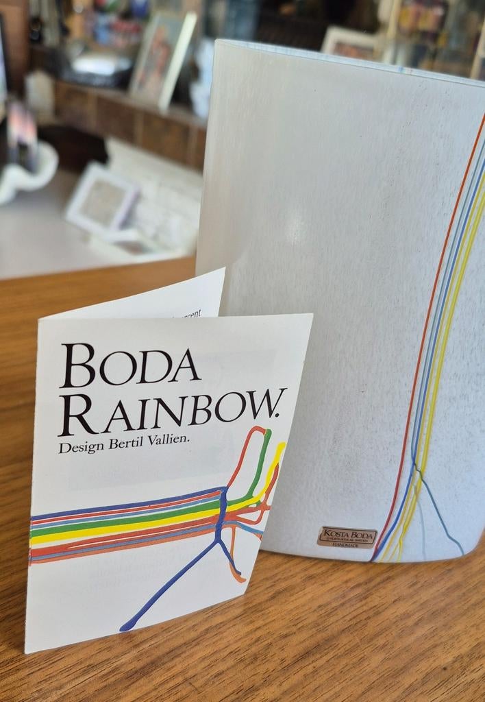 Kosta Boda Rainbow vaas Bertil Vallien, Ophalen of Verzenden