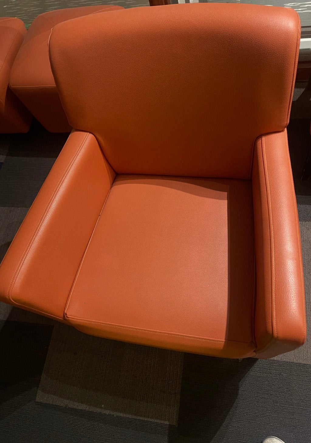 4 Mobitec lounge stoelen / 2 hockers /Terracotta oranje tint, Ophalen, Gebruikt, Overige kleuren, Modern en luxe