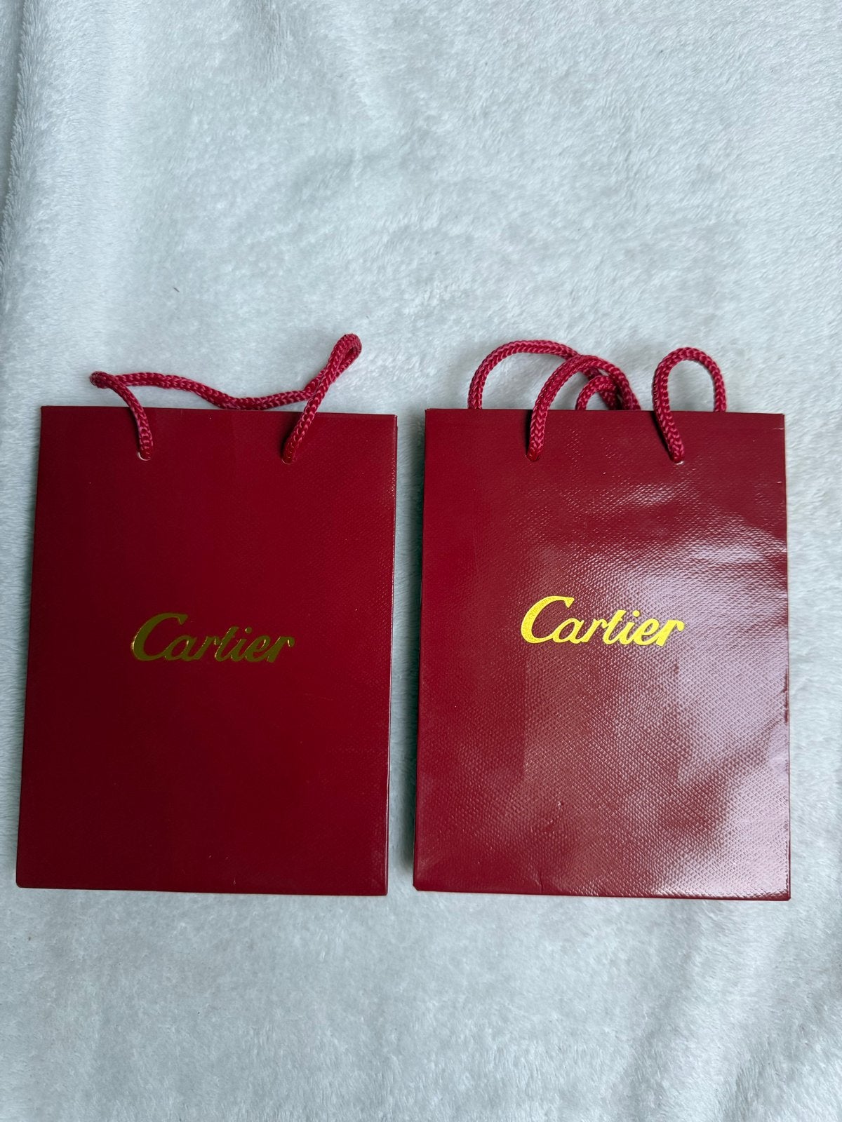 Cadeautasjes - Rood met Gouden Logo, Ophalen of Verzenden