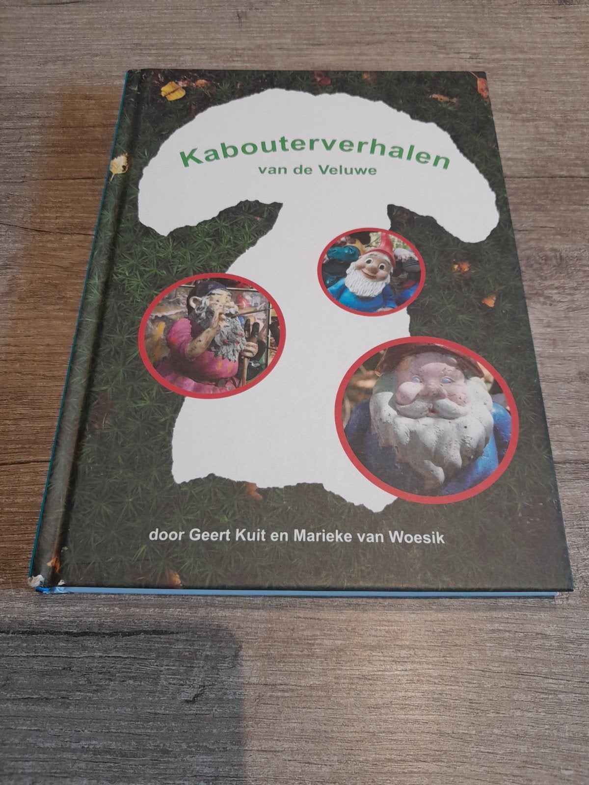 Kabouterverhalen van de Veluwe -, Ophalen of Verzenden, Zo goed als nieuw, Geert Kuit en Marieke van Woesik, Sprookjes