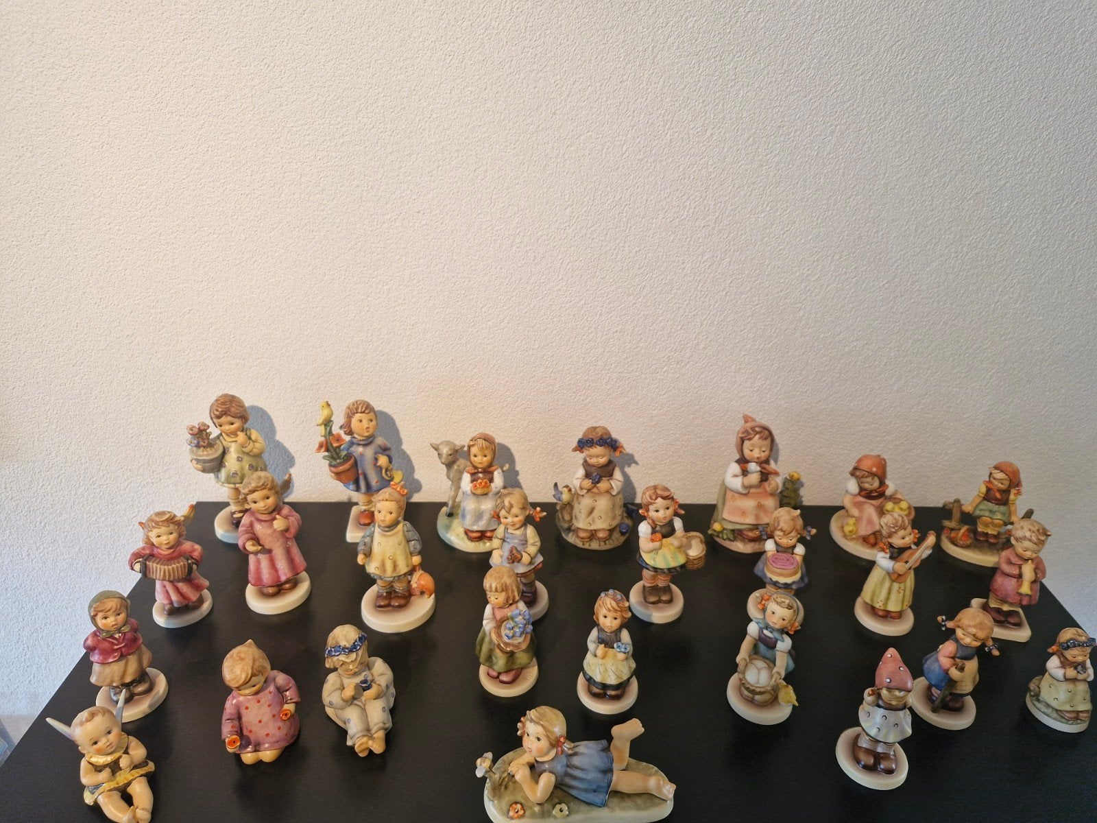 Hummel Goebel beeldjes Meisjes, Ophalen of Verzenden, Zo goed als nieuw, Hummel