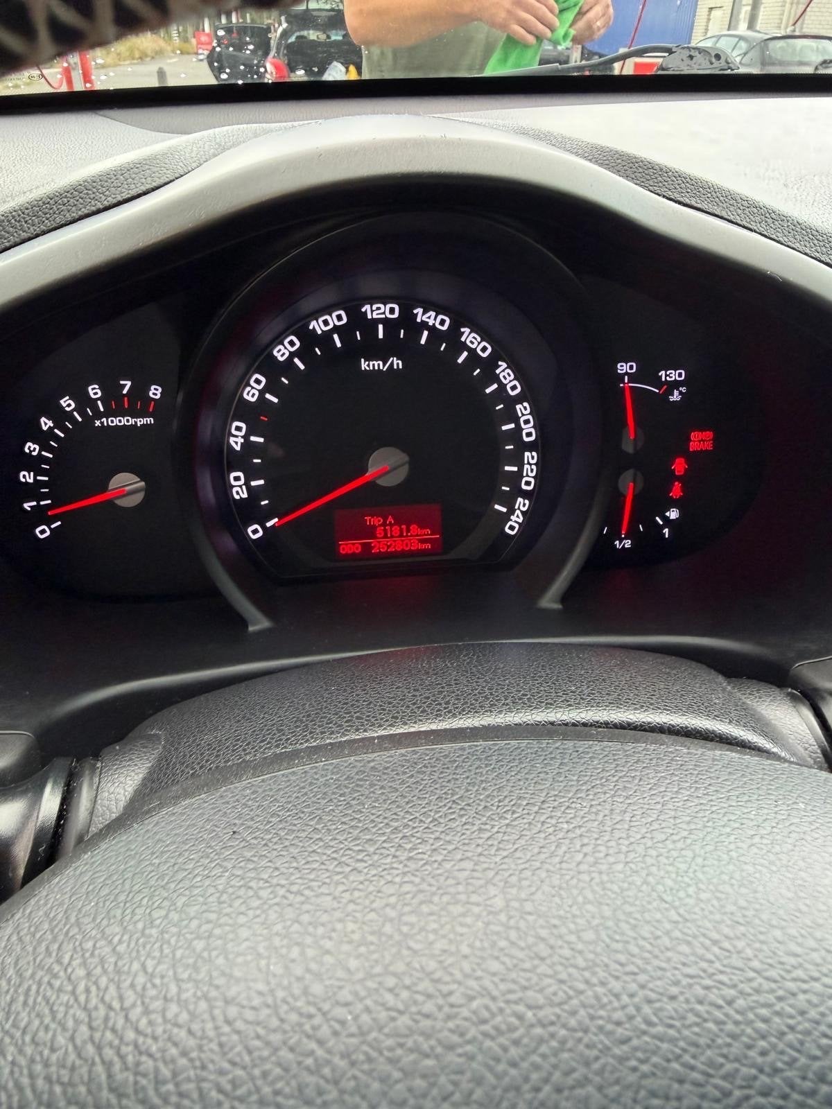 Kia Sportage 1.6 GDI 2WD 2013 Zwart. Km 252.000, Voorwielaandrijving, 15 km/l, 1280 kg, 1591 cc