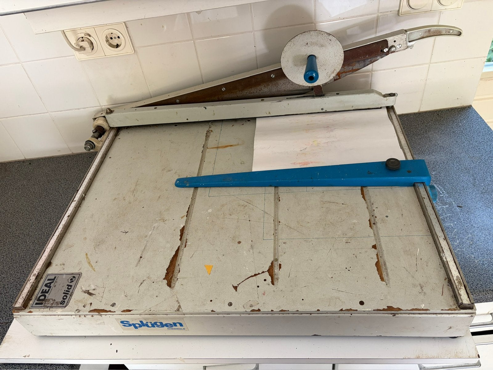 Solid snijmachine 70 x 55 cm, Ophalen, Gebruikt