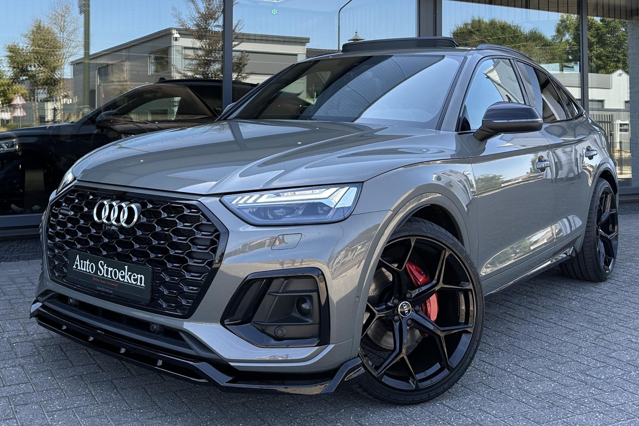 Audi Q5 Sportback 50 TFSIe S-Line SQ5 Pano Lucht Massage B&O, Auto's, Automaat, 14 kWh, Gebruikt, Leder en Stof