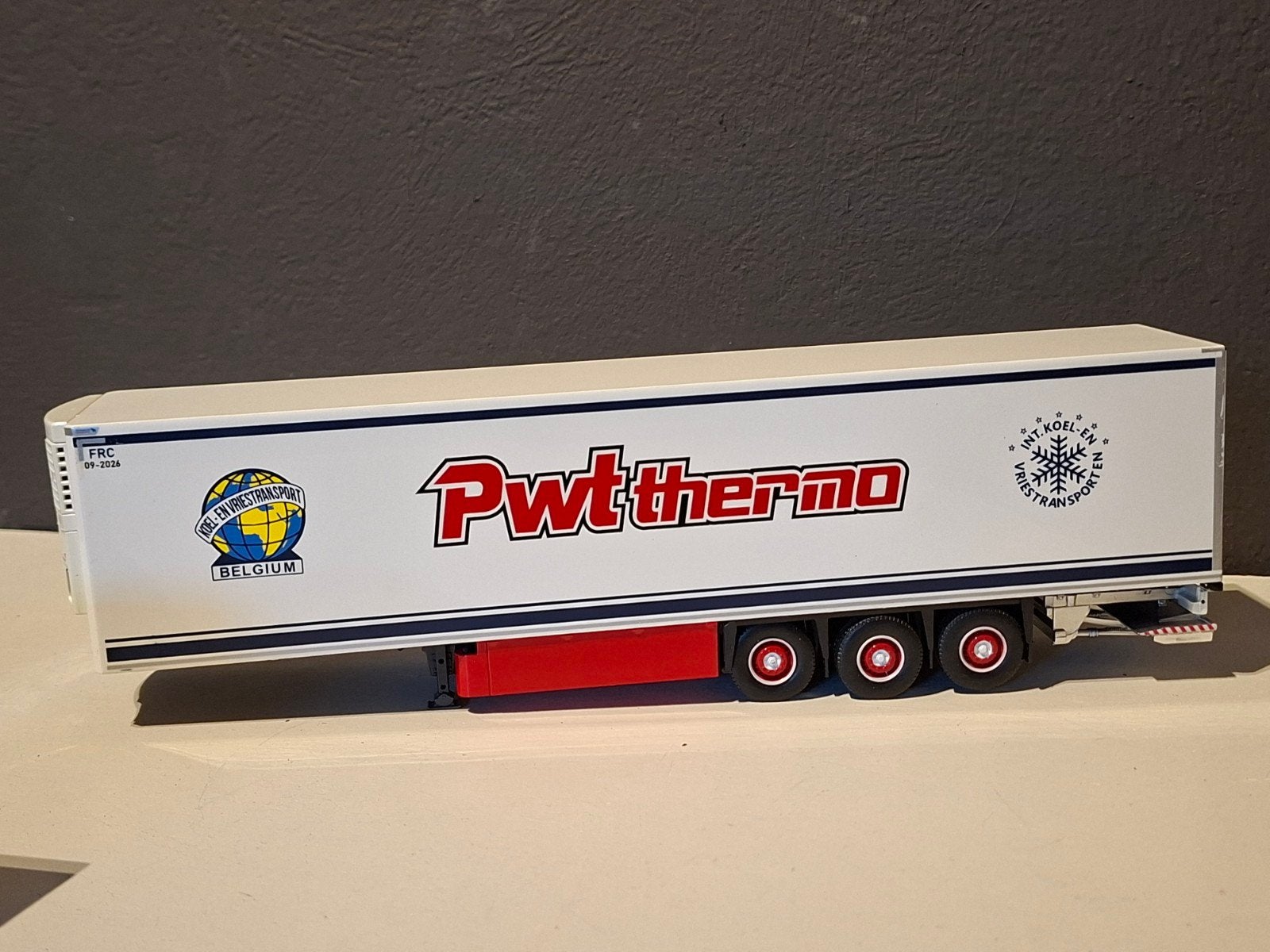 Tekno PWT thermo, Hobby en Vrije tijd, Modelauto's | 1:50, Ophalen of Verzenden, Gebruikt, Bus of Vrachtwagen, Tekno