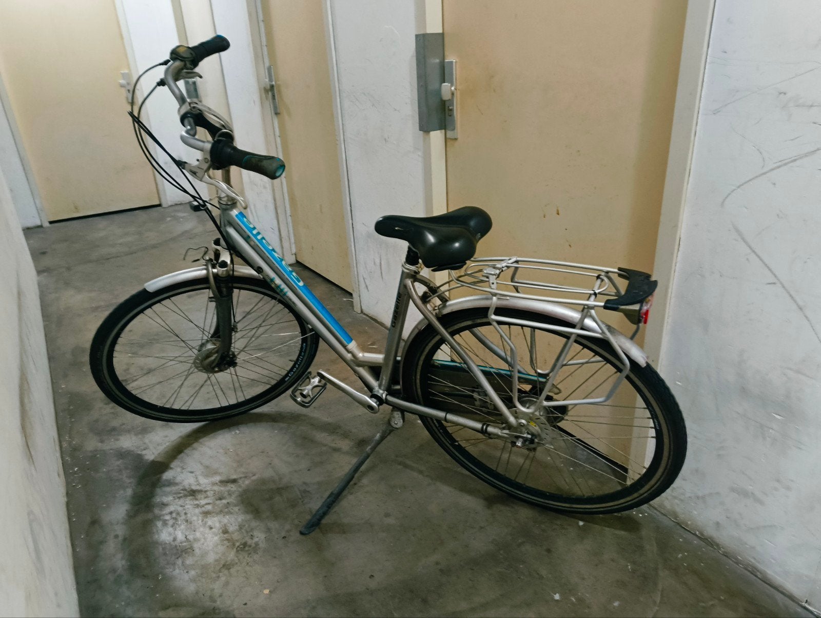Gazelle fiets in beperkte oplage, Gebruikt, Velgrem, Versnellingen, Ophalen of Verzenden
