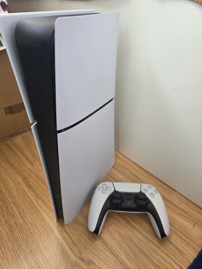 PS5 Slim Digital Edition (Nieuwstaat – Jailbreak Mogelĳk), Spelcomputers en Games, Ophalen, Zo goed als nieuw, Playstation 5 Digital