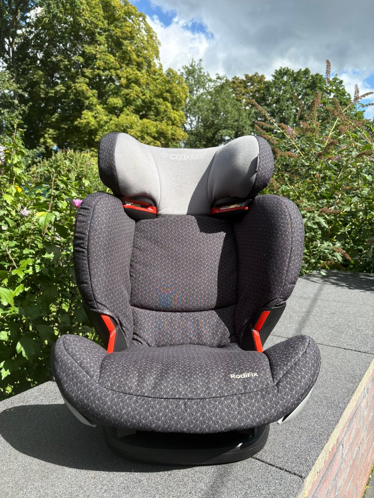 Maxi-Cosi Rodifix, zgan, alleen gebruikt in auto opa en oma, Ophalen, 15 t/m 36 kg, Zo goed als nieuw, Isofix