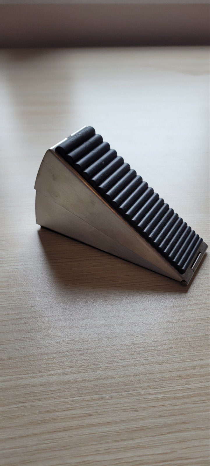 Verstelbare Deurstopper - Metaal en Rubber, Binnen, Nieuw, Ophalen of Verzenden, Zilver