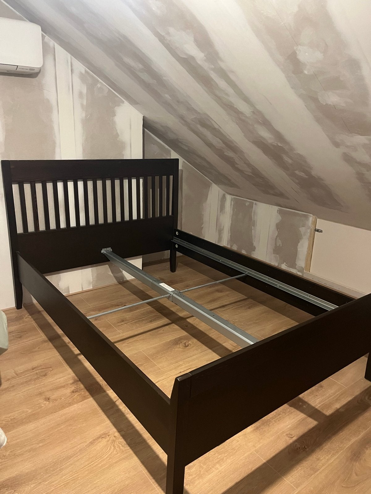 IKEA IDANÄS Tweepersoonsbed - Donkerbruin, Huis en Inrichting, Slaapkamer | Bedden, Ophalen, Gebruikt, Bruin, Tweepersoons