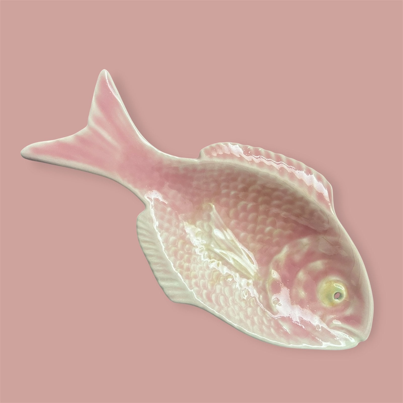 roze Bordallo Pinheiro (ansjo) vis schaaltje antiek faience, Antiek en Kunst, Verzenden