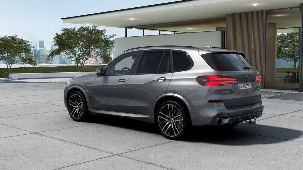 BMW X5 xDrive50e M Sport Automaat / Panoramadak / Trekhaak /, Automaat, 2395 kg, Leder, Bedrijf
