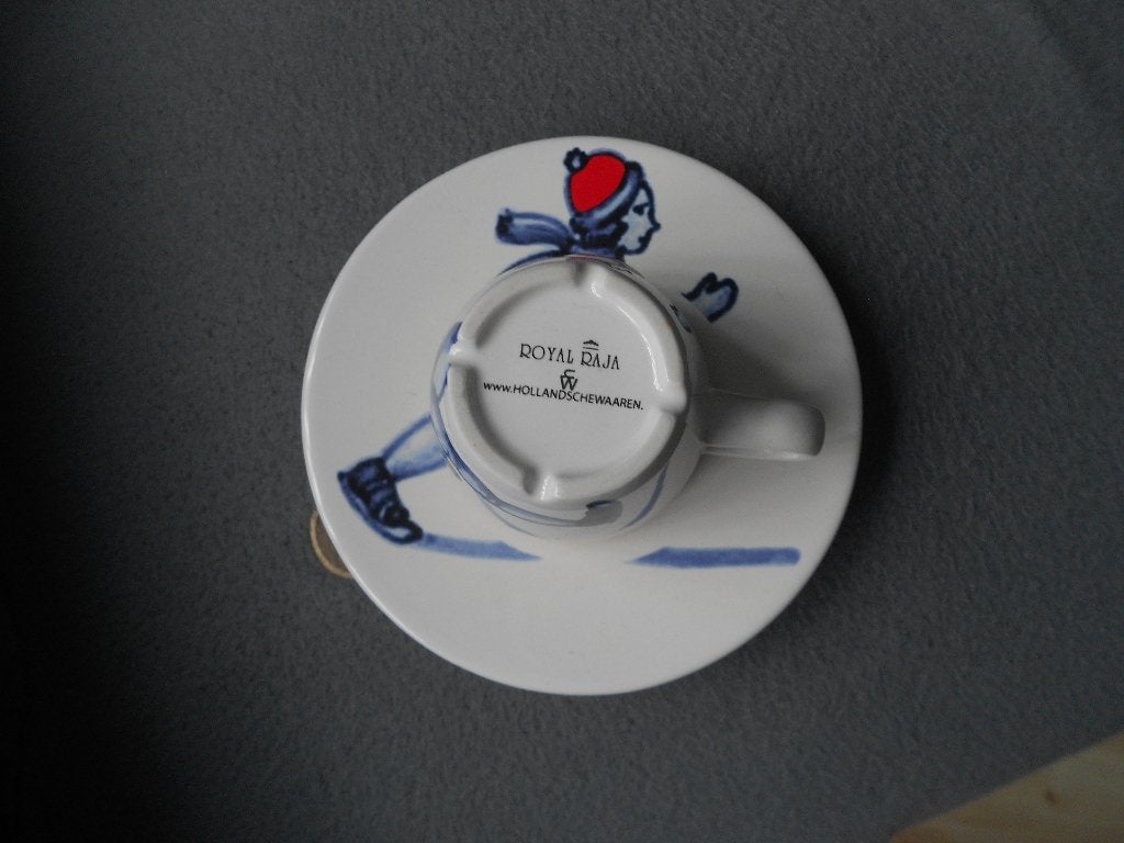 D.E kop en schotel Royal Raja hollandsche waaren, Huis en Inrichting, Keuken | Servies, Ophalen, Gebruikt, Overige stijlen, Kop(pen) en/of Schotel(s)