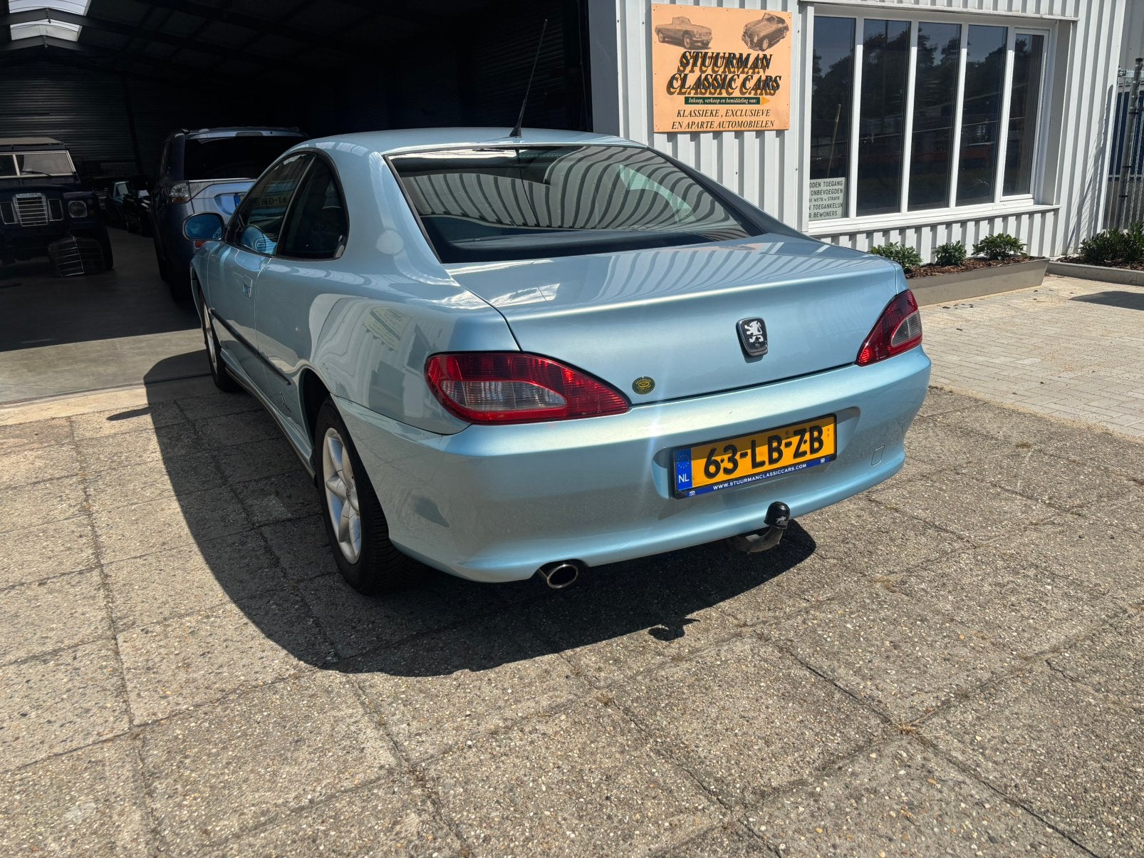 Peugeot 406 2.0 16V Coupe AUT 2002 Blauw, Auto's, Zwart, 4 cilinders, Origineel Nederlands, Elektrische ramen