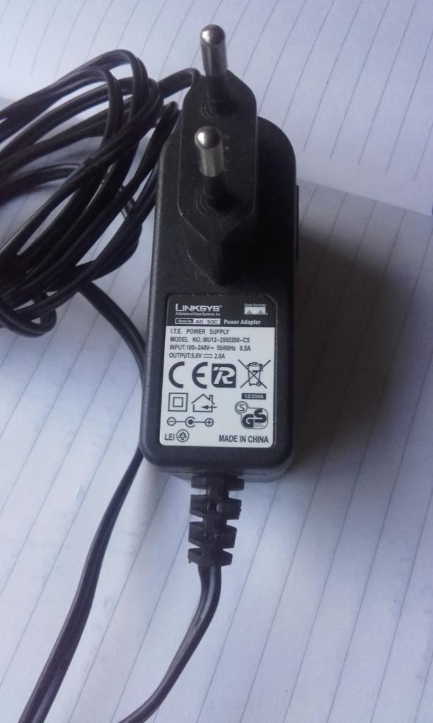 Adapter 5 Volt/2,0A Linksys (Z116-61), Ophalen of Verzenden, Zo goed als nieuw