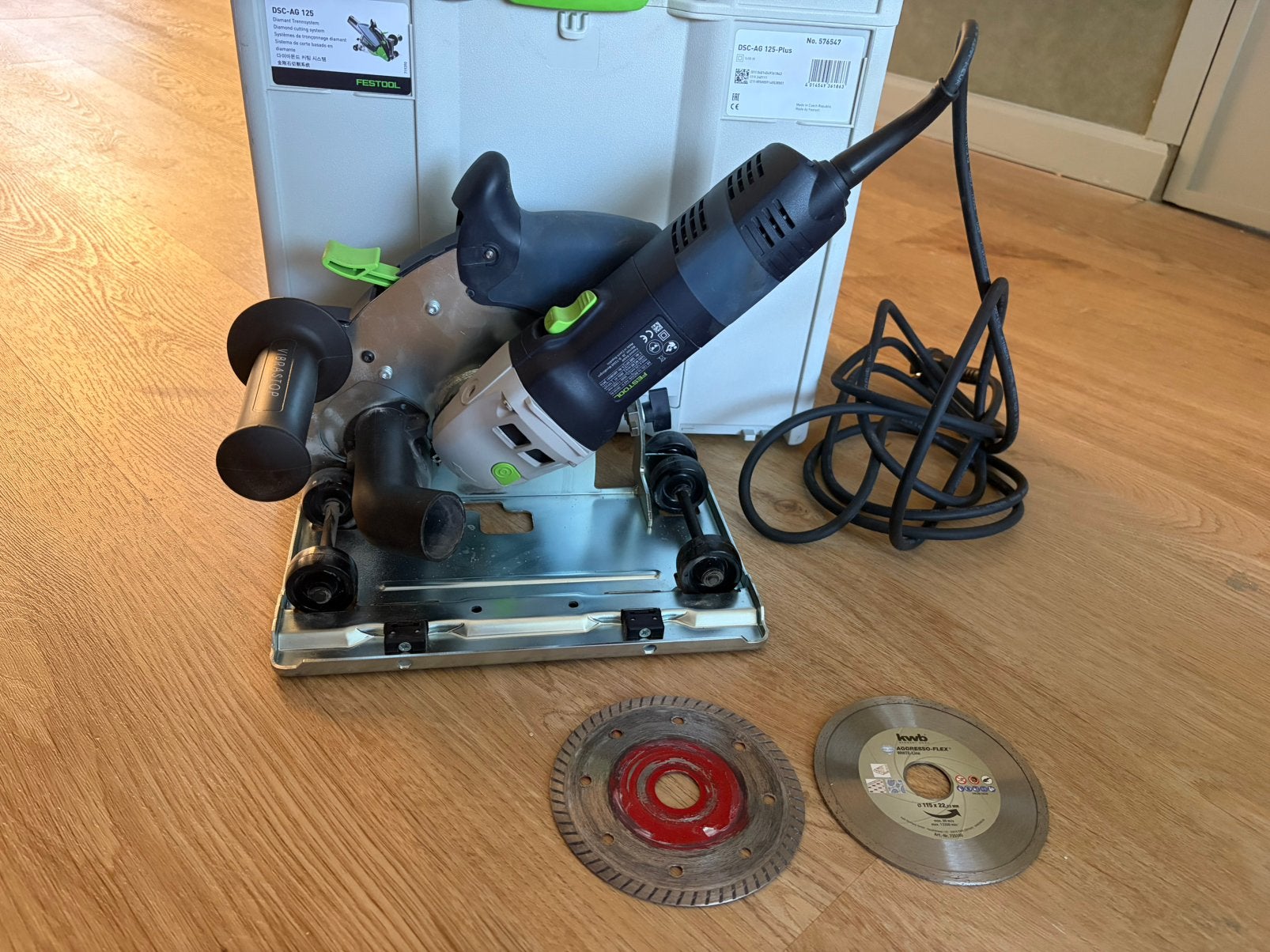 Festool DSC-AG 125 Diamant slijper voor track, tegelsnijder, Ophalen, Zo goed als nieuw, 1000 watt of meer, Haakse handslijpmachine