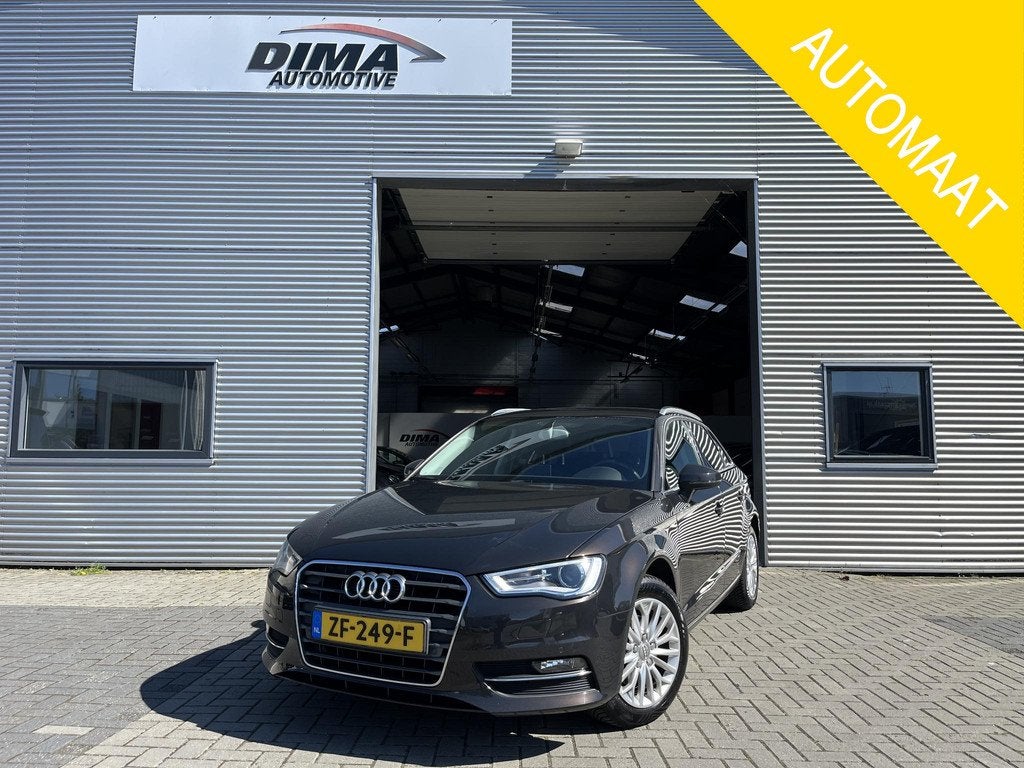 Audi A3 Sportback 1.4 TFSI Ambiente, Auto's, Audi, 125 pk, Bruin, Leder en Stof, 650 kg