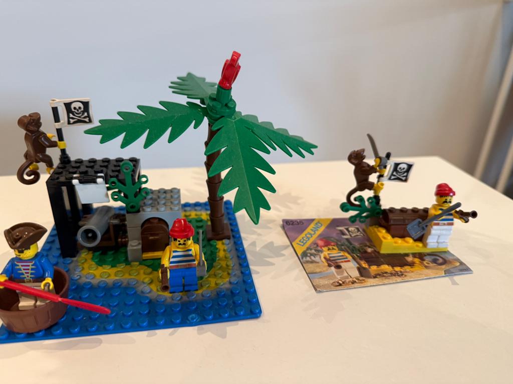 Lego pirates 6260 en 6235, Kinderen en Baby's, Speelgoed | Duplo en Lego, Ophalen of Verzenden, Zo goed als nieuw