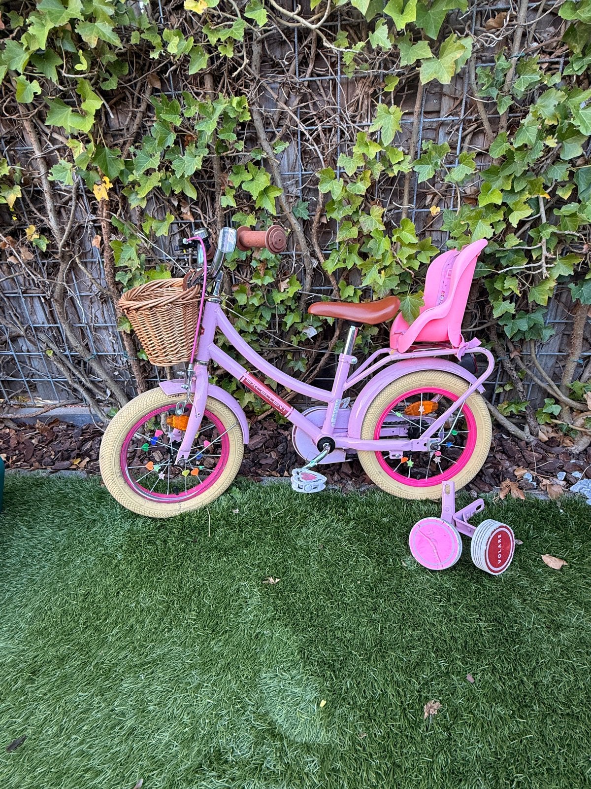 Volare Excellent meisjesfiets 14 inch met zijwieltjes, Fietsen en Brommers, Fietsen | Kinderfietsjes, Ophalen, Terugtraprem, Zijwieltjes