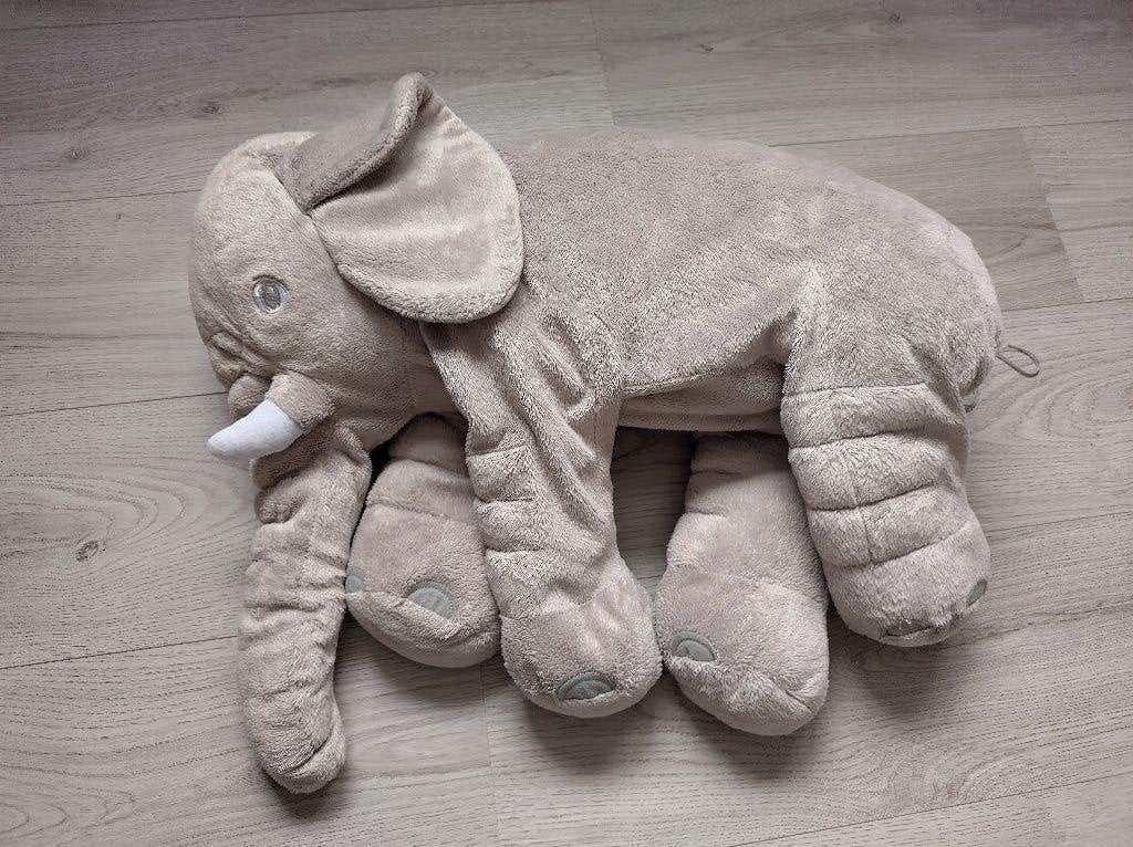 knuffel olifant (ikea), Kinderen en Baby's, Speelgoed | Knuffels en Pluche, IKEA, Grijs, Ophalen of Verzenden, Zo goed als nieuw