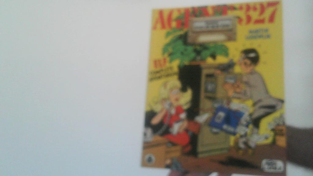 agent 327 nr 6 dossier dozijn min een uit 1980, Eén stripboek, Verzenden, Zo goed als nieuw
