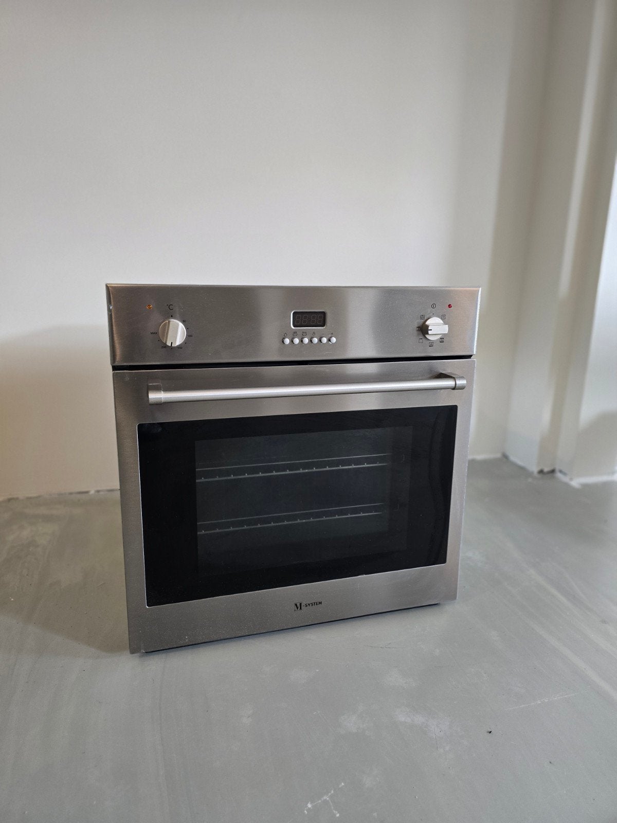 M-System inbouwoven type E 60SM (met issues), Ophalen, Hete lucht, Heteluchtoven, Inbouw