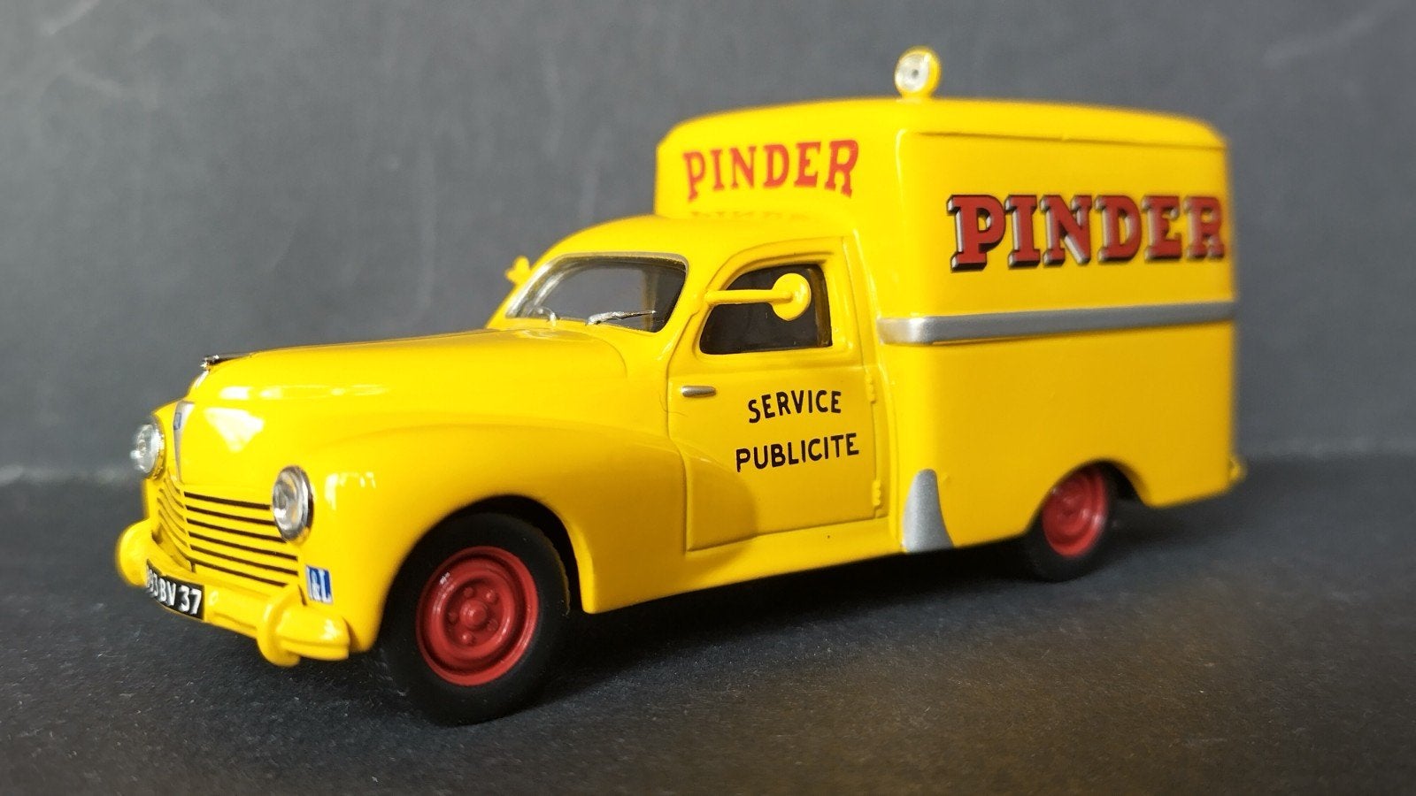 Peugeot 203 Commerciale Circus Pinder 1:43 Altaya Pol, Overige merken, Auto, ., Nieuw