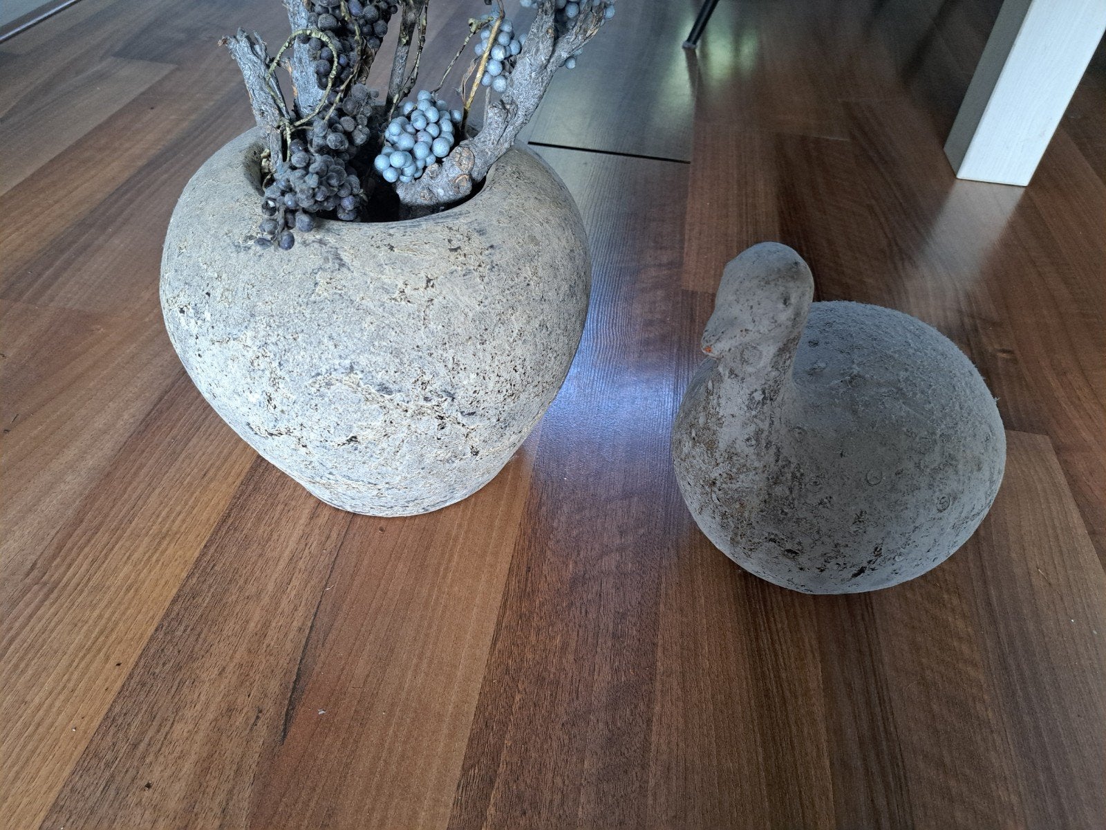 Decoratieve vaas en eend beeldje, Ophalen of Verzenden