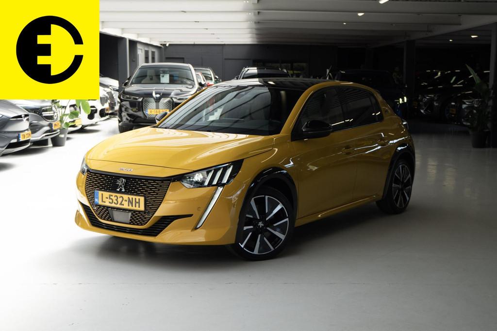 Peugeot e-208 EV GT 350 50 kWh | Panoramadak | GT-Line | 17, 136 pk, Gebruikt, Overige kleuren, 351 km