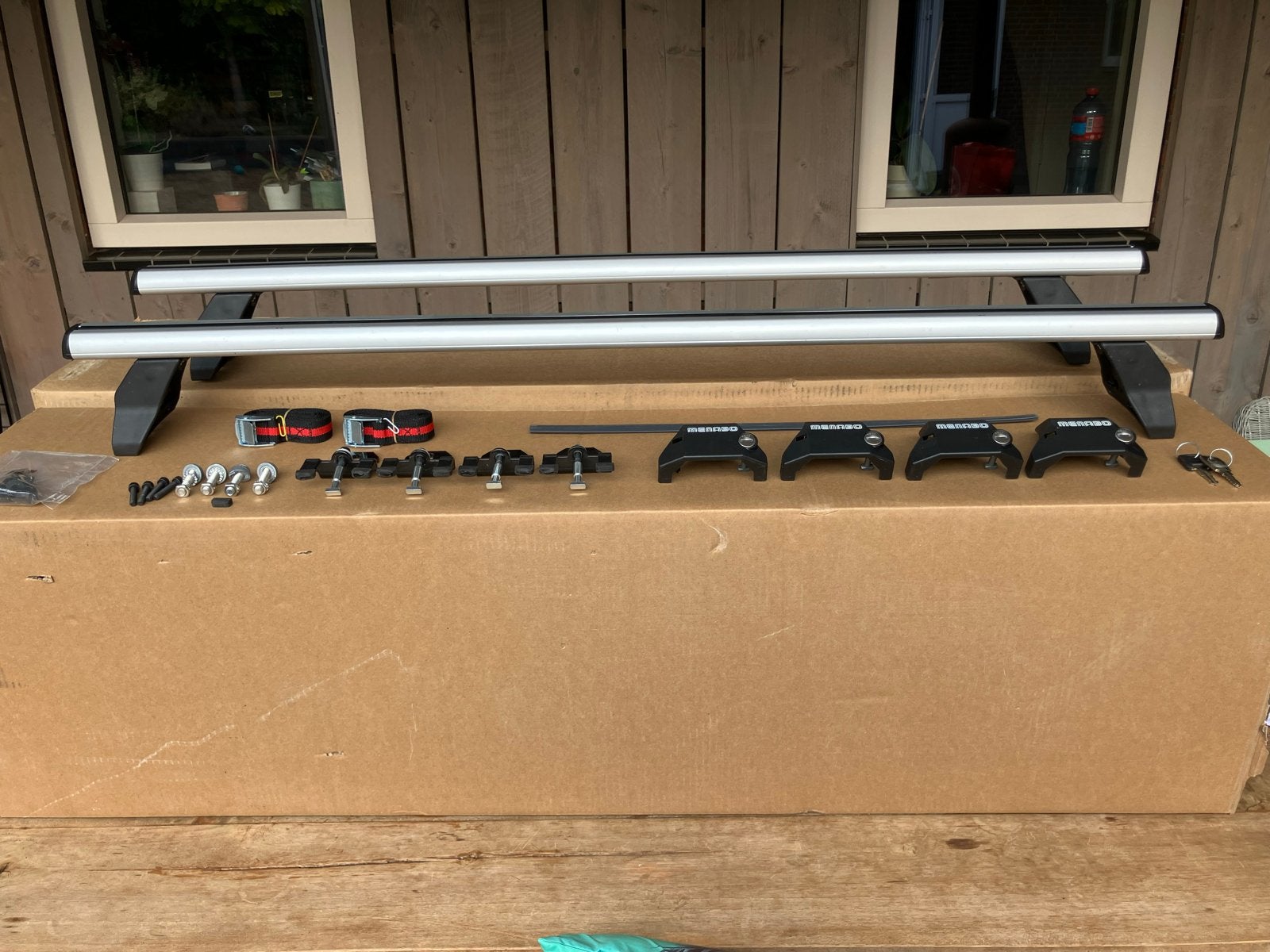 Menabo aluminium dakdragerset - Mercedes  A/B/CLA/GLE, Auto diversen, Ophalen of Verzenden, Zo goed als nieuw