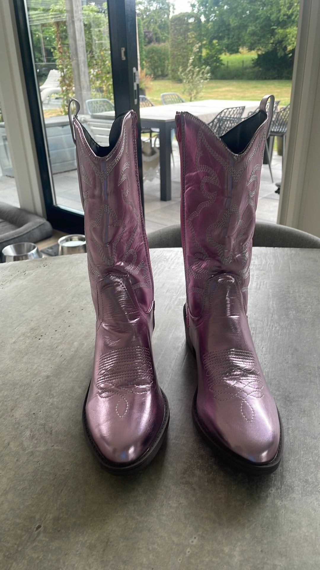 Nieuwe cowboy laarzen maat 42 kleur roze, Lage of Enkellaarzen, Nieuw, Ophalen of Verzenden, Roze